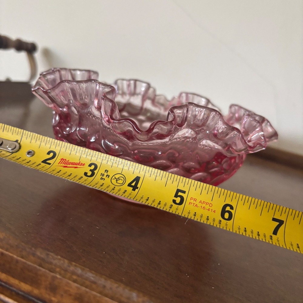Vintage Pink Thumbprint Ruffled Glass Bowl Footed Candy Dish 5.5 Inch - Picture 4 of 4